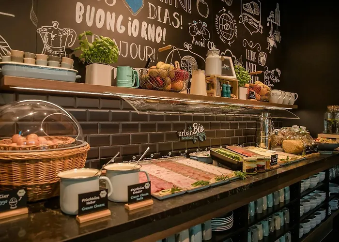 One Hannover-oper Otel 3*