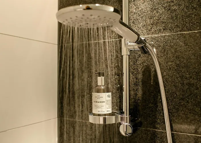 One Hannover-oper Otel 3*