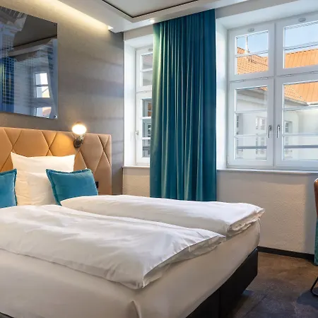 One Hannover-oper 酒店 3*